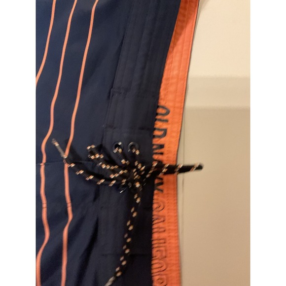 Old Navy Swim Trunks Gradient Stripe Quick Dry Board Shorts Size 34 - Picture 3 of 8